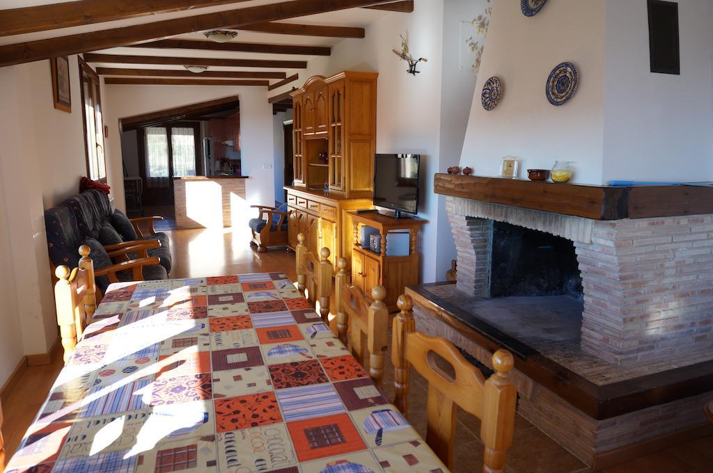 Casa Rural Os Arregueses Alquezar Luaran gambar