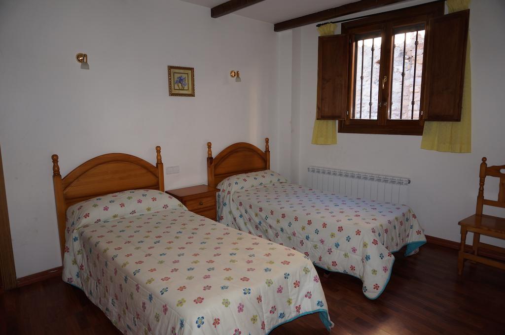 Casa Rural Os Arregueses Alquezar Luaran gambar